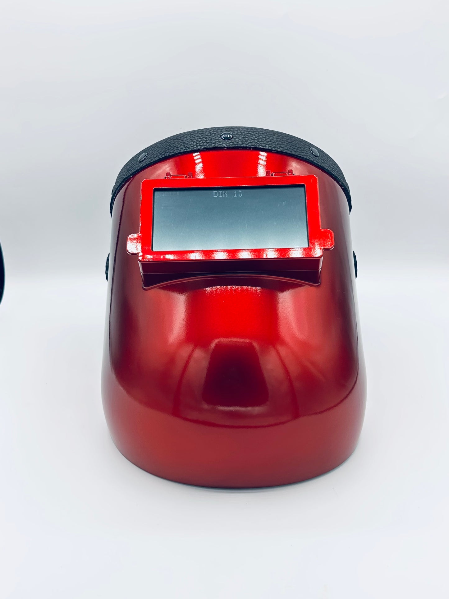 Red Sugar Scoop Black Leather.