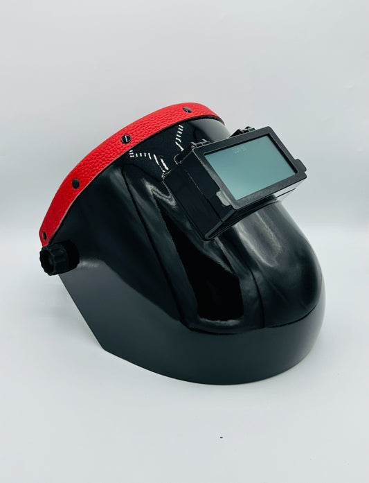 Black Sugar Scoop Red Leather