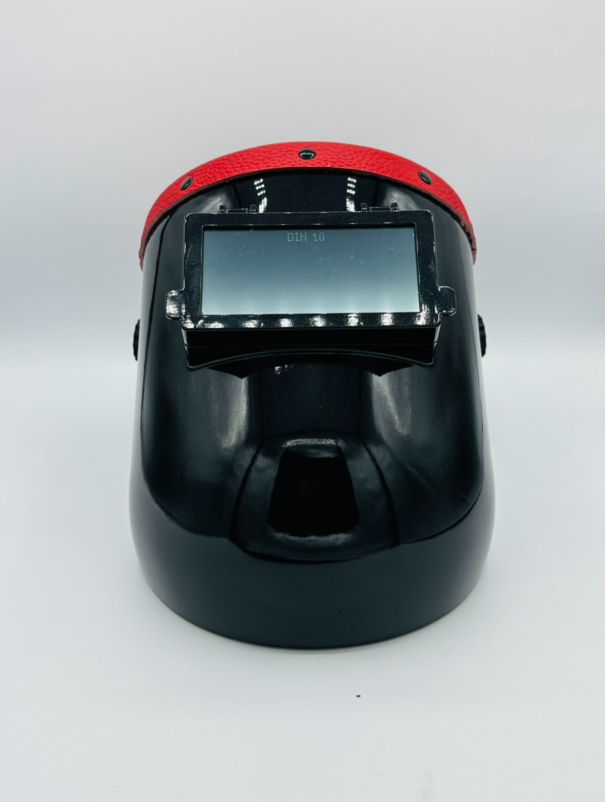 Black Sugar Scoop Red Leather