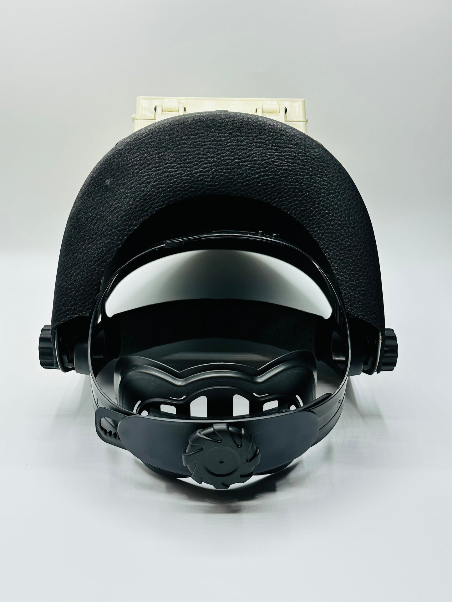 Sugar Scoop Black Leather
