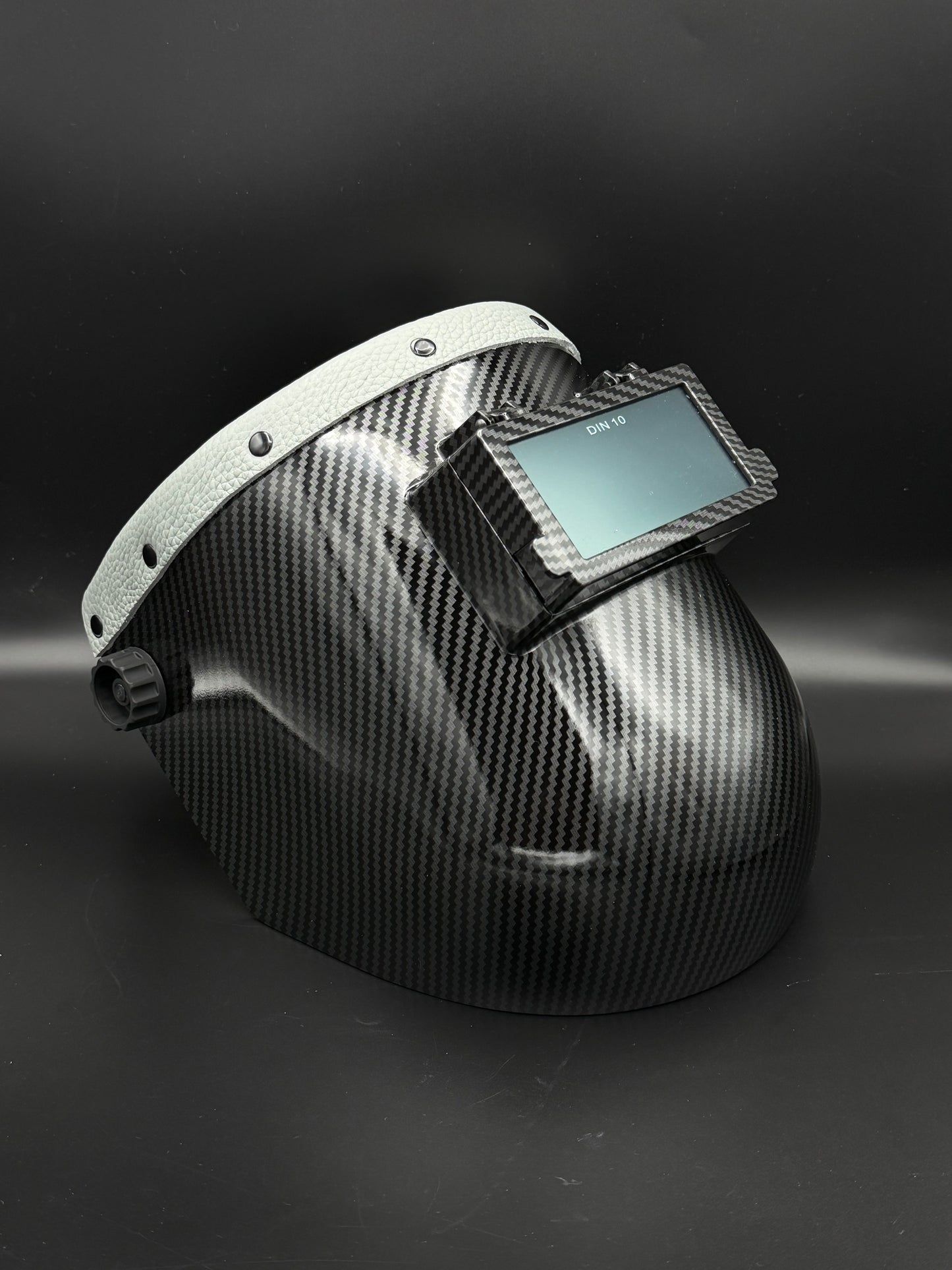 Carbon Fiber Pattern Sugarscoop Grey Leather